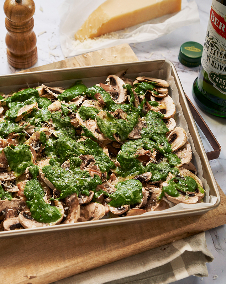 THE RECIPE IS SIMPLE: MUSHROOM CARPACCIO & creamed spinach